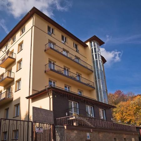 Pensjonat Henryk Krynica-Zdrój Kültér fotó
