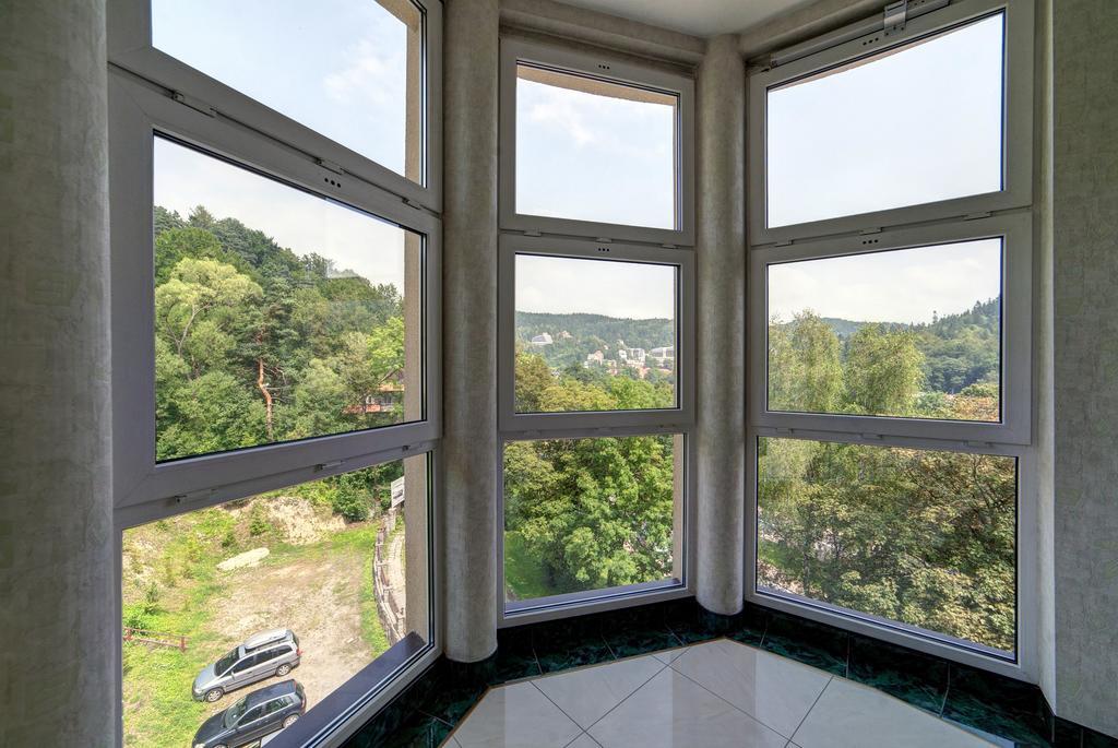 Pensjonat Henryk Krynica-Zdrój Kültér fotó